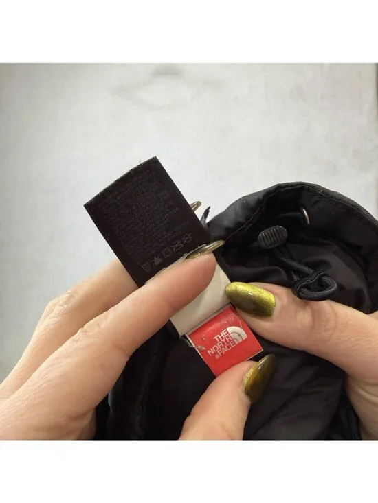 The North Face Vest Womens Medium Black 550 Fill Down Puffer Quilted Zip Pockets - Picture 6 of 13